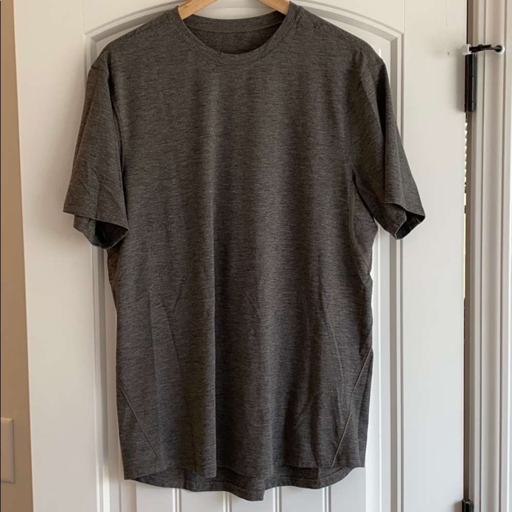 Men’s Lululemon Athletic Tee